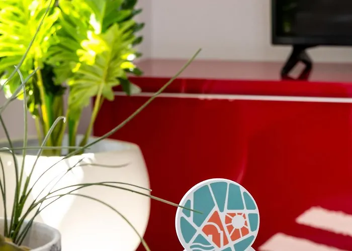 Azzurro Bianco شقة *