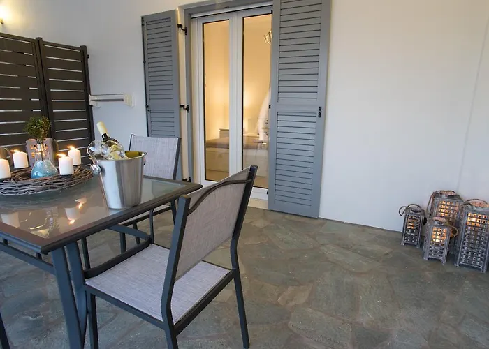 Azzurro Bianco باروس