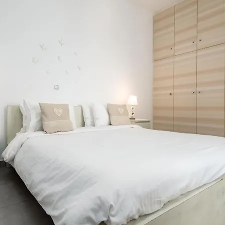 Azzurro Bianco Suites