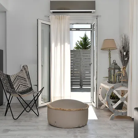 Azzurro Bianco Suites * Páros