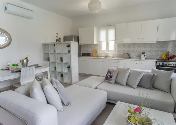 Azzurro Bianco Апартаменты *